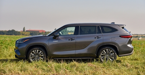 toyota highlander hybrid 4x4