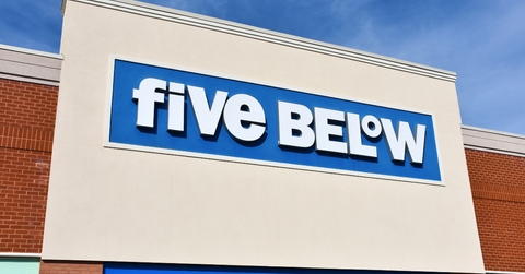 five below store sign