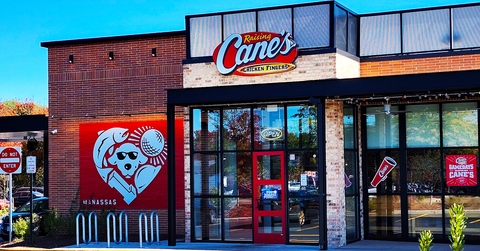 raising cane&#x27;s chicken fingers restaurant