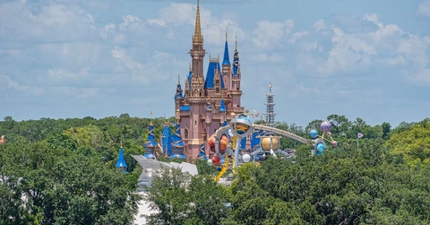 cinderella castle at disney world