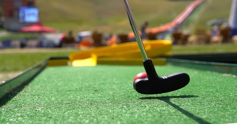 Mini gold course