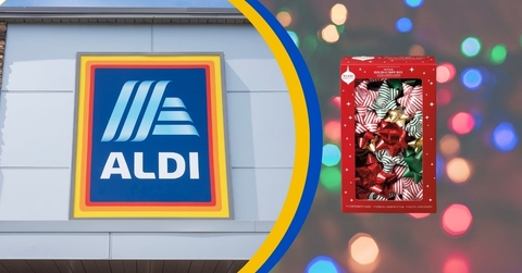 Aldi storefront with holiday bows
