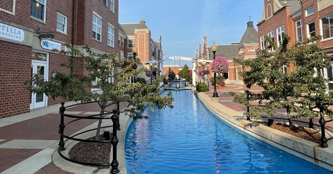 canal in Pella, Iowa
