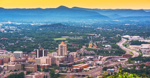 Roanoke, Virginia skyline at dusk