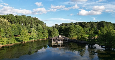 forested landscape in florence alabama 