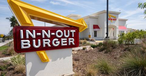 In-n-out restaurant logo