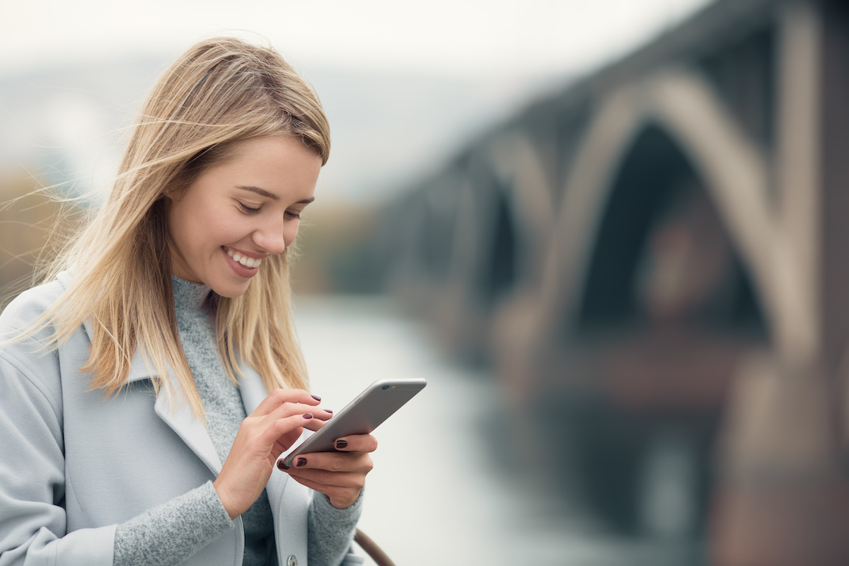 Stash Review [2024] Is Earning StockBack Real? FinanceBuzz