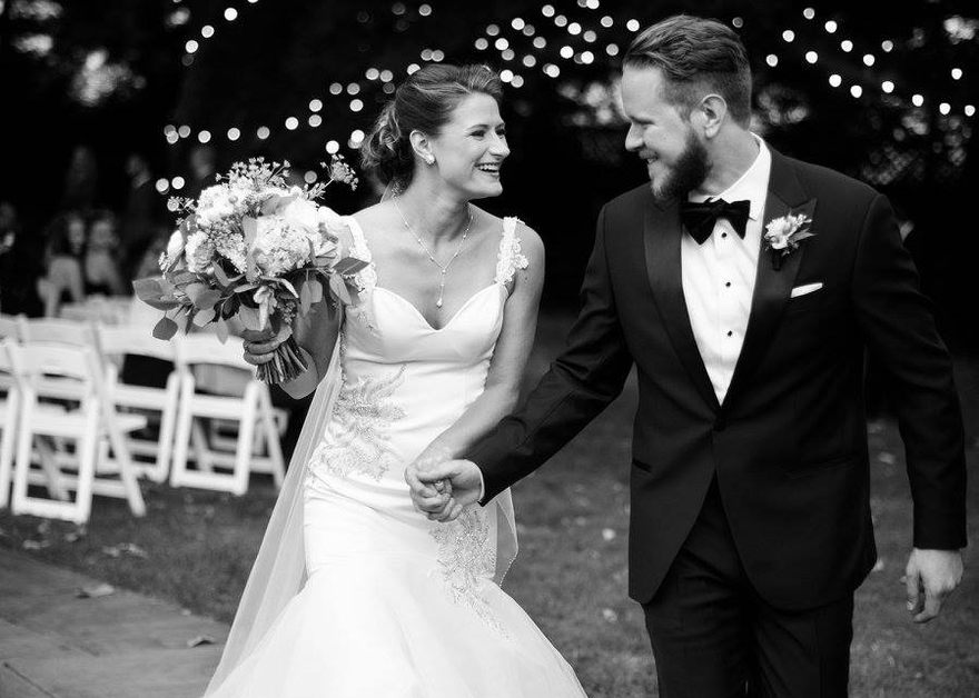 How I paid off $30,000 in debt while saving for my wedding