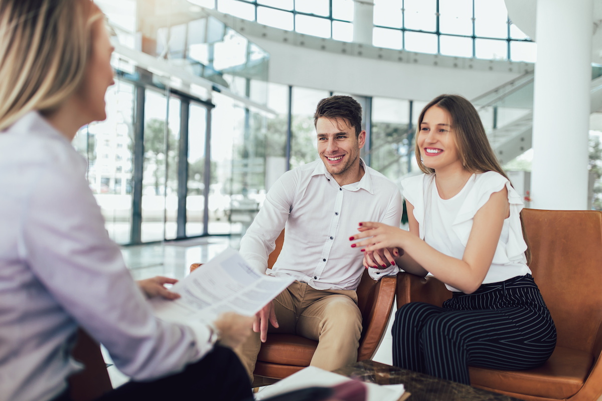 What Does A Financial Advisor Do And Is It Worth The Fees FinanceBuzz
