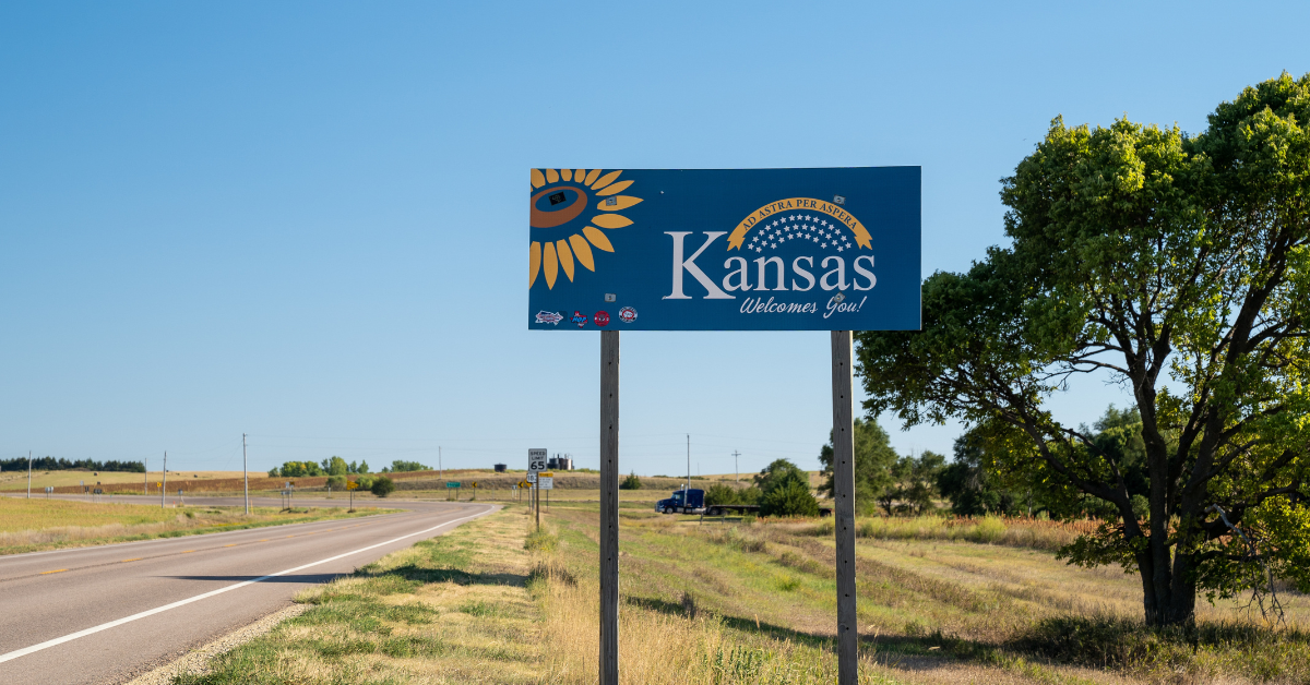 Best Car Insurance in Kansas for 2024 FinanceBuzz