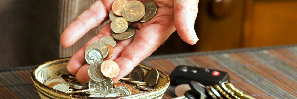 8 Brilliant Uses for Spare Change | FinanceBuzz