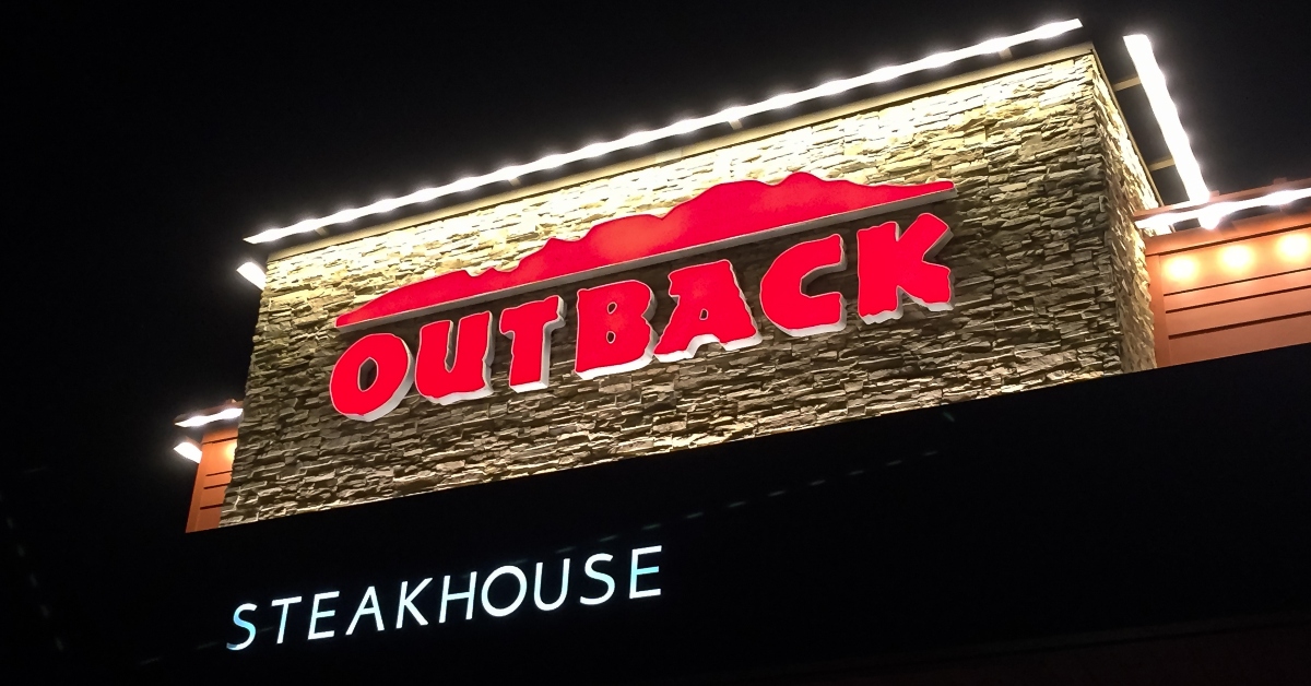 10 Reasons to Never Eat at Outback Steakhouse