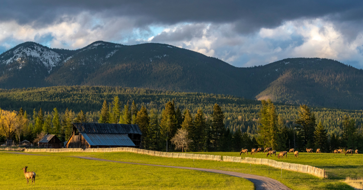 12 Small Towns Where Retirees Can Live Like Millionaires on $40,000 a Year